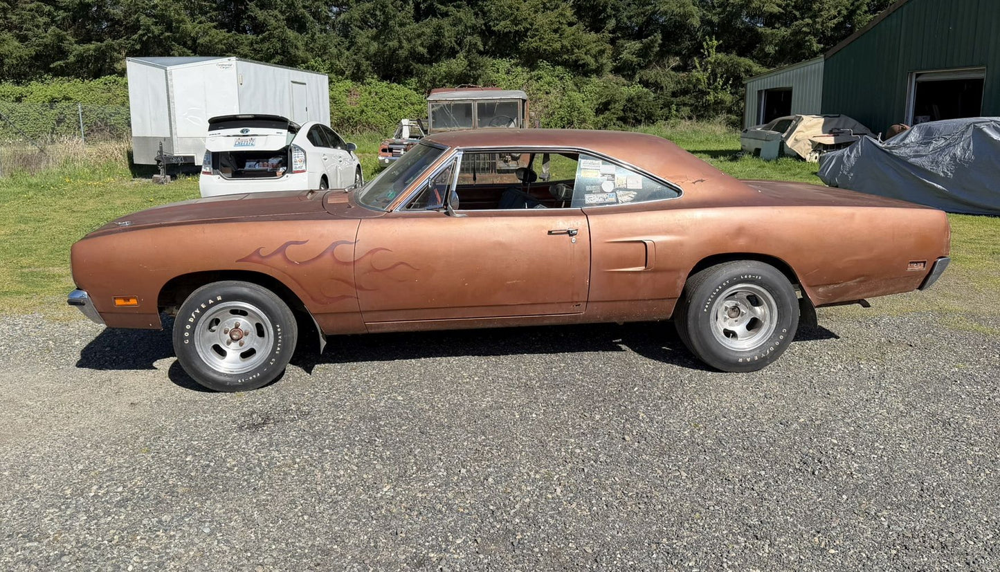 1970 Plymouth Road Runner V-Code 440 6 Barrel